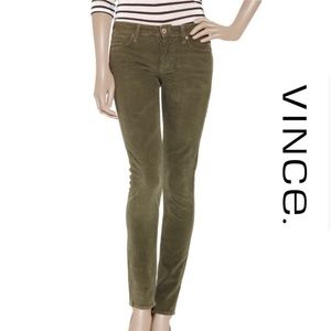 🆕 {Vince.} Olive Green Skinny Corduroy Pants • Size 4 • EUC